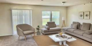 Like New 3/2 Northside home Gallery 7