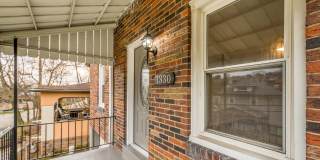 Stunning 2 bedroom home in Brookline available July 15! Gallery 11