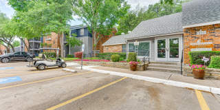 The Manhattan Gallery 48