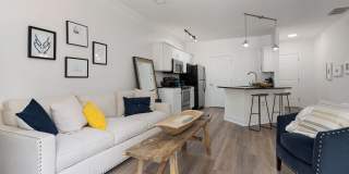 Strathmoor Gallery 13