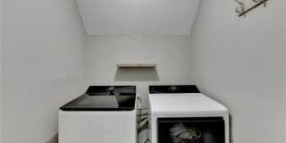 350 S Satinwood Place Gallery 14