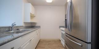 LOCATION IS EVERYTHING, Call 801 South Street #3901 Home, in the Heart of Honolulu! Gallery 25