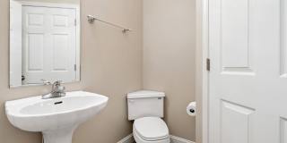 Black Mountain Townhouse Rental! Gallery 11