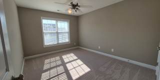 NEW LISTING!!!!! Gallery 19