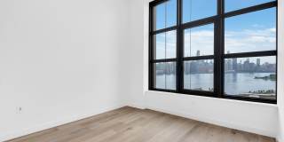 29 HURON Street Gallery 18