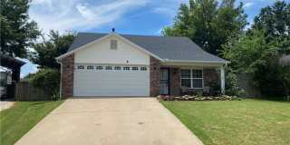 1043 Regency Drive Gallery 1