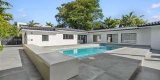 116 W 1st Ct Gallery 43