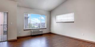 Bellevue Crossing Gallery 11