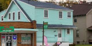 2405 Youngstown Road SE Gallery 1