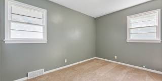 3-Bedroom Home For Rent Near Wakonda Elementary – 4655 Curtis Ave Gallery 14