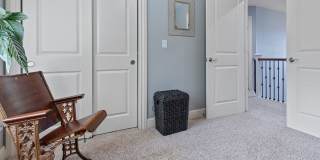 Desirable Oregon City / Luxury Home, High End Amenities, Central Air, Central Vac, Tank-less Hot Water & More! Gallery 29