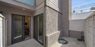 1342 Stanford St Gallery 23