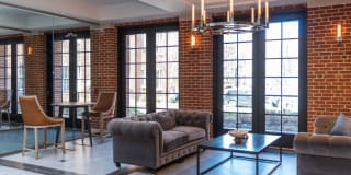 Highbridge Gallery 38