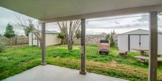 Great Location! Gallery 16