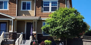 3 bed 2.5 bath Castle Rock Townhome in the Meadows Gallery 1