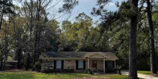 1318 Oak Street Gallery 1