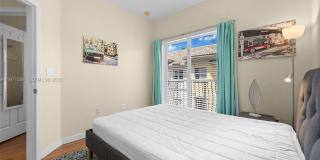 18413 NE 27th Ct Gallery 29