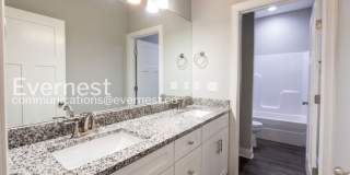 5348 Roosevelt Road Gallery 12
