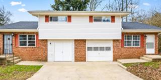 Pet-Friendly Duplex in East Ridge with Fenced Yard & Bonus Room! $350 Off First Month! Gallery 1