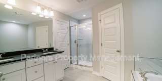 372 Canada Drive Gallery 10