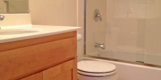 2 Bedroom Townhouse in Southwest San Jose with Garage Gallery 15