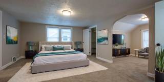 3 Bedroom / 2 Bath Home with Garage off 45th and Leavenworth! Gallery 16