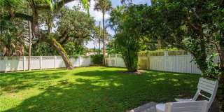 641 Bougainvillea Lane Gallery 21