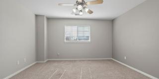 512 Oakridge Drive Gallery 26