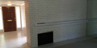 Spacious 4 Bed, 2 Bath Home w/ AC and Cupertino Schools Gallery 3