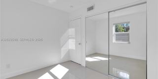 4740 NE 2nd Ter Gallery 18