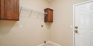 1403 w maplewood Gallery 1