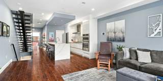 Premium Francisville Condo with Roofdeck! Gallery 4