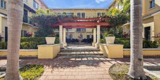 111 S SHERRILL STREET Gallery 25