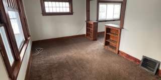 4010 Lillie Gallery 4