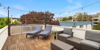 3bd/3ba Seattle Townhome Gallery 26
