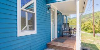 Charming updated 2 bedroom 1 bath home in Narrows VA Gallery 1
