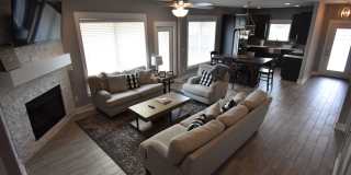 Luxurious 4 Bedroom 2.5 Bathroom in the Heart of Fayetteville, Arkansas!! Gallery 6
