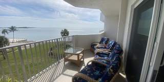 Caxcambus Towers Gallery 3