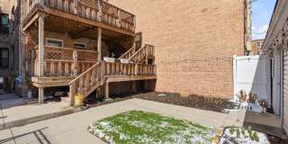 5739 N Winthrop Avenue Gallery 42