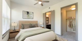 Crest at Park Central Apartments Gallery 41