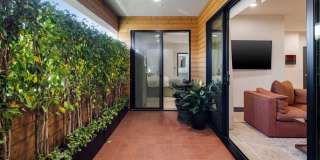 118 N Orlando Ave unit: 201 Gallery 7