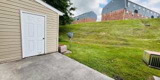 2 Bedroom, 1.5 Bath Townhouse Gallery 11