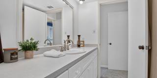 30 Village Green Cir Gallery 21