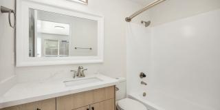 Wellington Place Apartments Gallery 51