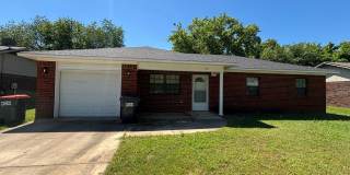 Discover this 3-bedroom, 2-bath home in Russellville, AR. Gallery 1