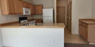 FREDRICKSON AREA 3 Bedroom, 2.5 Bathroom Puyallup Home with Den SILVER POINTE COMMUNITY Gallery 14