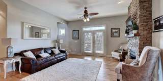 GORGEOUS LAKE HOUSE! 3 Bedrooms/3.5 Baths w/Office+Bonus Rm, $3,900 monthly GORGEOUS LAKE HOUSE! 3 Bedrooms/3.5 Baths w/Office+Bonus Rm, $3,900 monthly Gallery 9