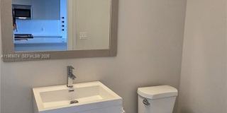 2535 NE 193rd St Gallery 12