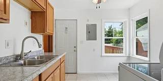 $1,200 | 1 Bedroom 1 Bath | Slab | W&D |Central A/C| Back deck| Large yard Gallery 7