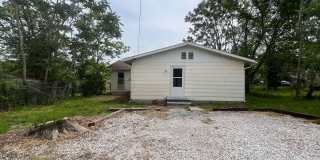 Spacious 3BR/2BA Home In Webb City, MO with shed and bonus room!! Gallery 16